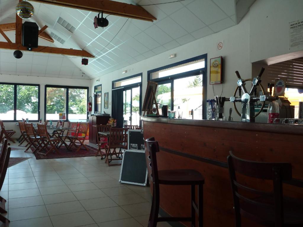 Restaurace v ubytování Camping Paradis d'Arvor