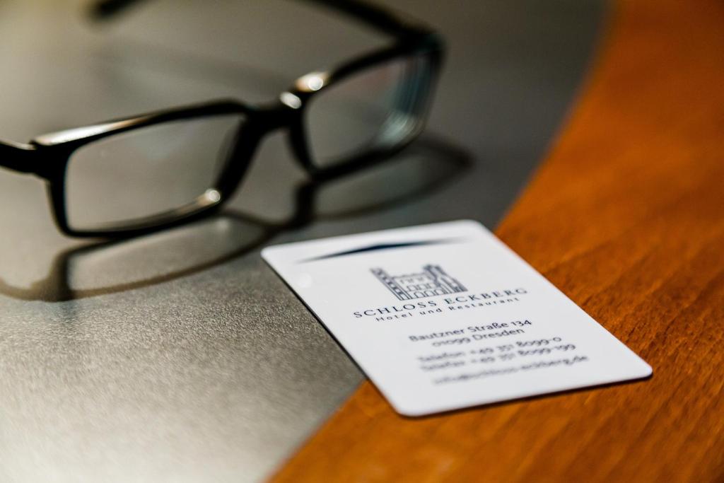Hotel Schloss Eckberg - Resim 37