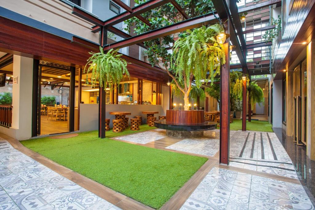 New Siam Palace Ville Hotel - Resim 15