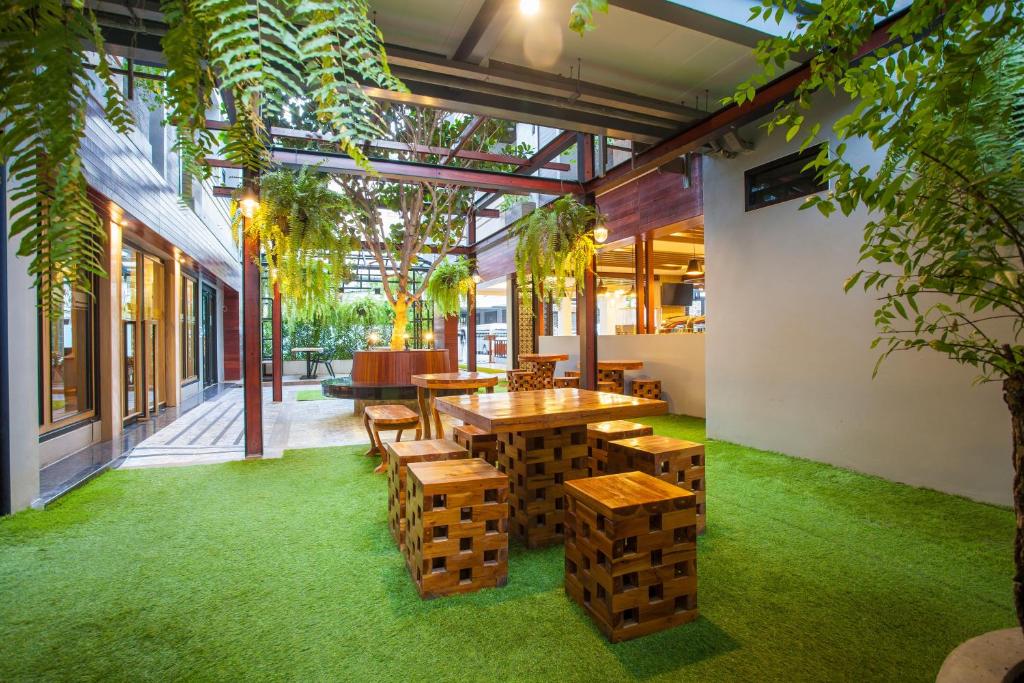 New Siam Palace Ville Hotel - Resim 32