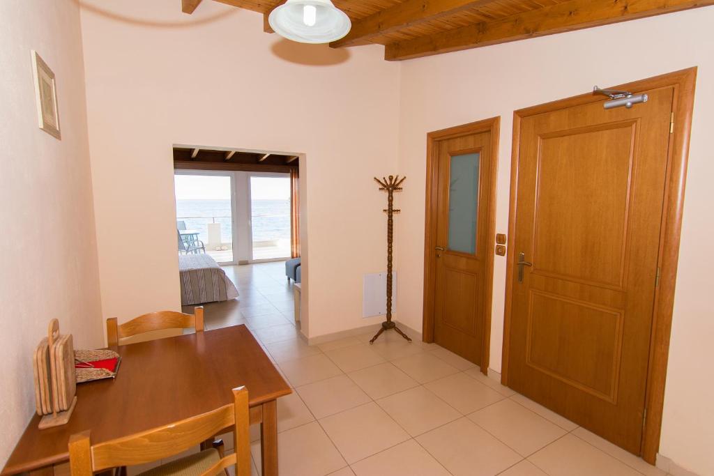 Poseidon Apartments - 5