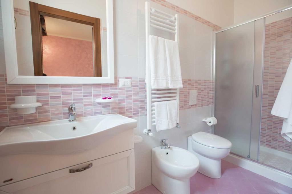 Łazienka w obiekcie B&B Le due gioie