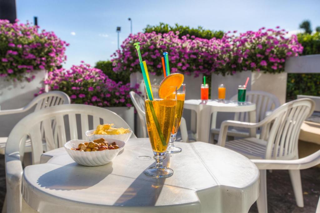 Nápoje v ubytování Hotel Tilmar