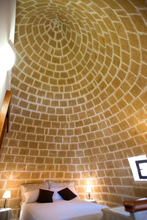 Grandi Trulli Bed & Breakfast - 2