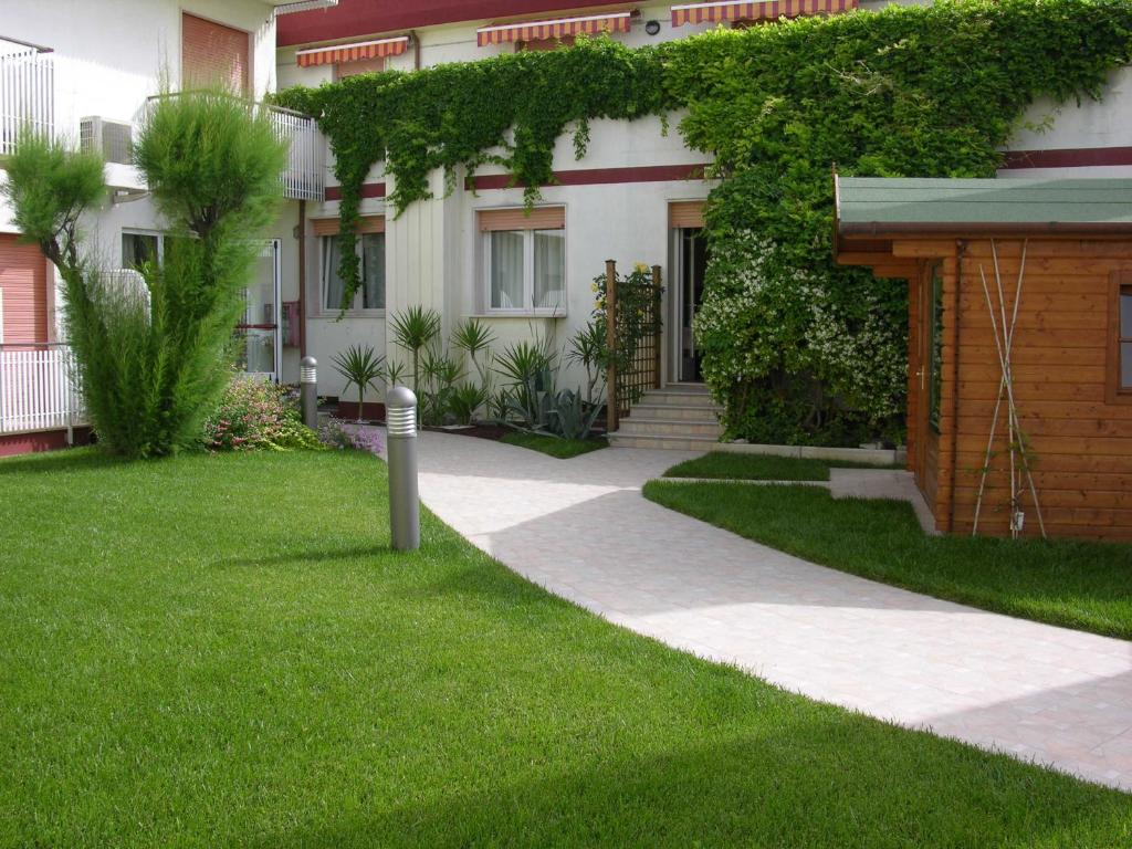 Zahrada ubytování Hotel Righetto Fronte Mare