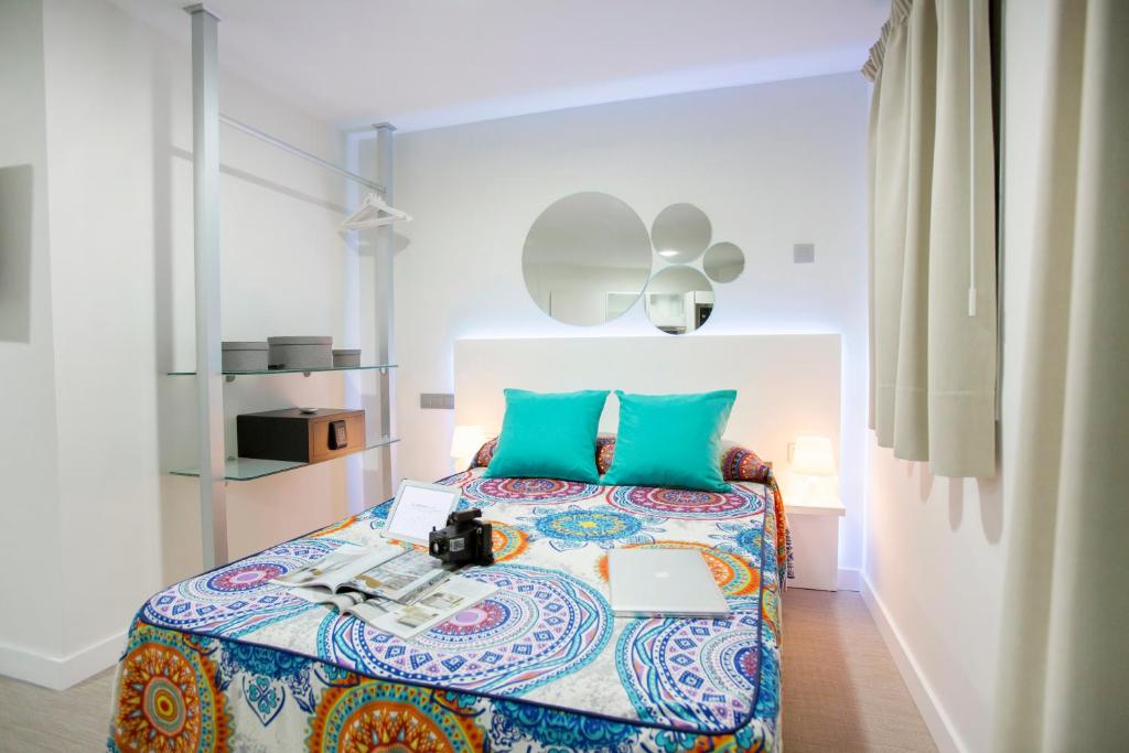 A bed or beds in a room at Valentina Beach