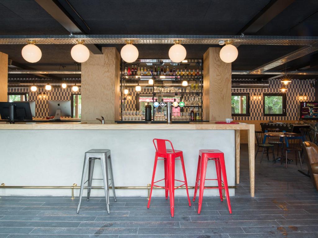 Eklo Hotels Lille - Resim 14