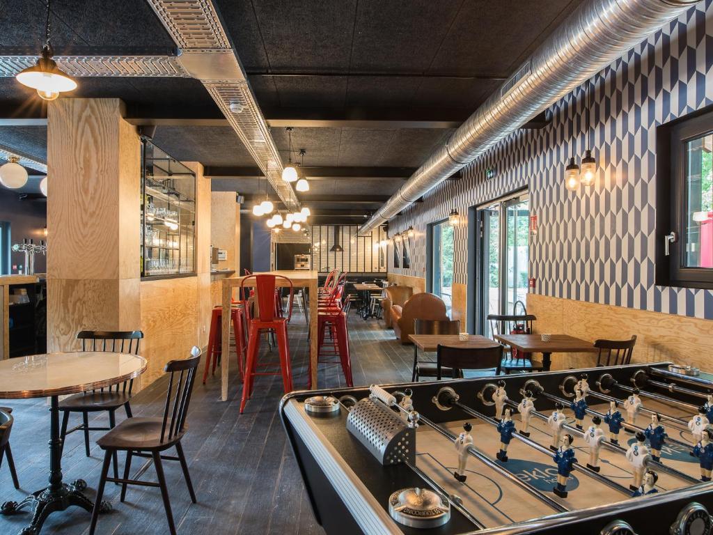 Eklo Hotels Lille - Resim 10