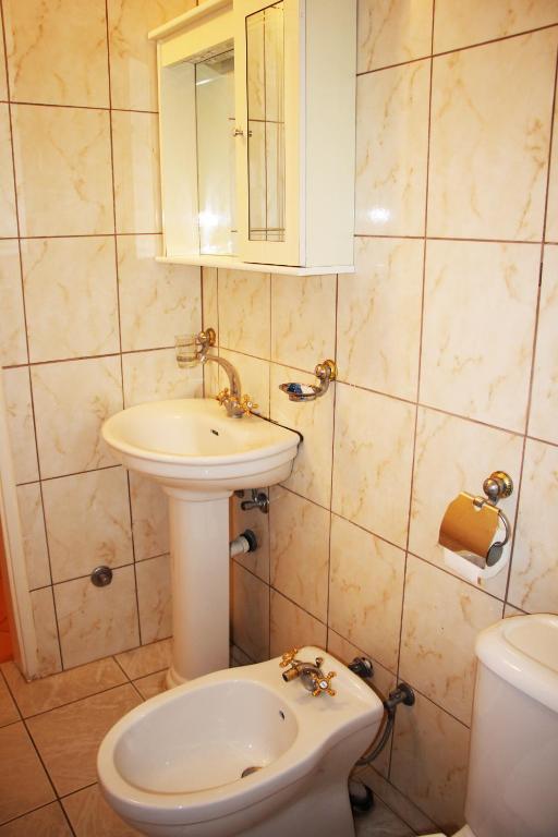 Alvanita Apartments - Comfort Appartement Met Balkon En Uitzicht Op Zee