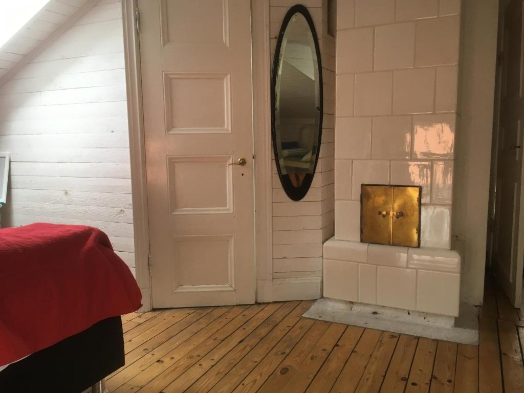 Stockholm B&B Cottage - 带私人浴室的双人间
