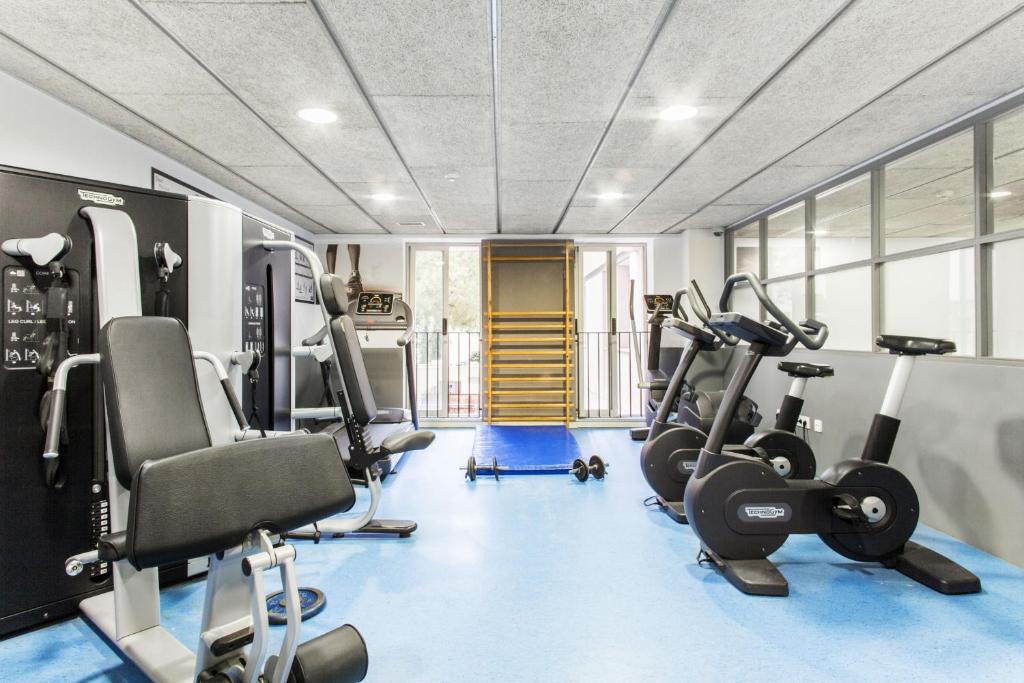Posilňovňa alebo fitness centrum v ubytovaní Residencia Universitaria Resa La Ciutadella