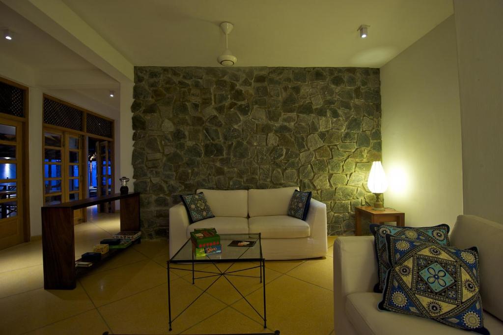 Posezení v ubytování Jetwing Kottukal Beach House
