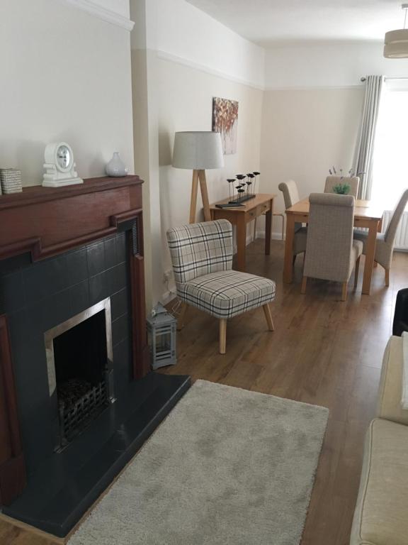 Posezení v ubytování Belfast Holiday Home