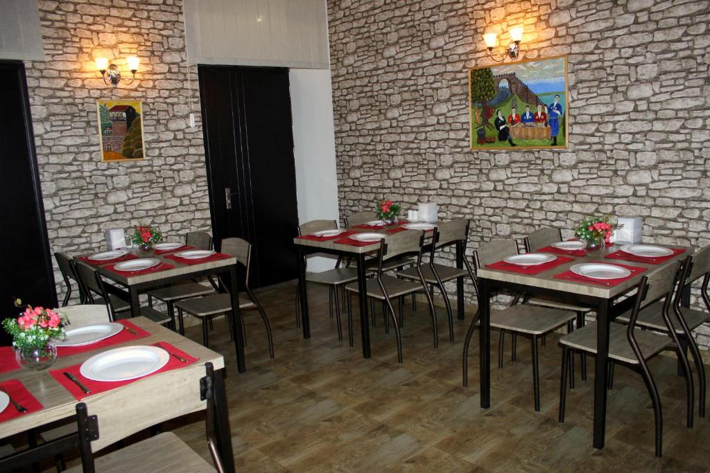 Restaurace v ubytování Hotel Darchi
