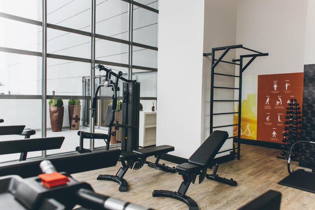 Fitness centrum a/nebo fitness zařízení v ubytování Intercity Curitiba Centro Cívico