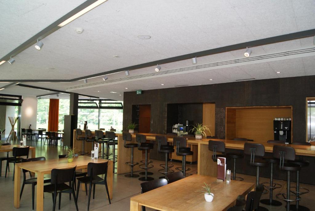 Interlaken Youth Hostel - Resim 37