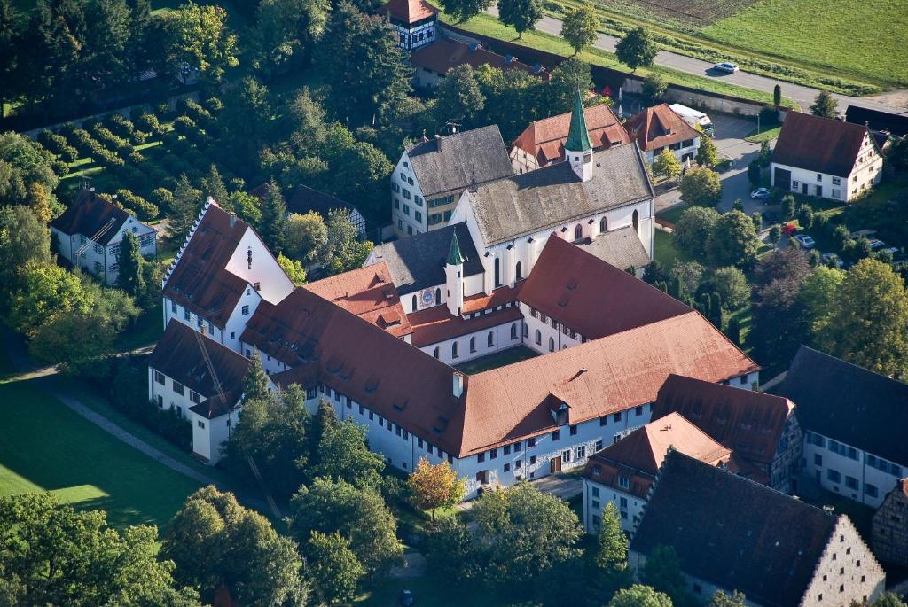 Cartierul din jurul sau un cartier din apropierea acestui hotel