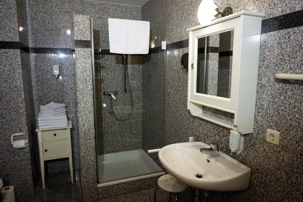 Landhotel Gutshof Camping Badhütten - Junior Suite - 31