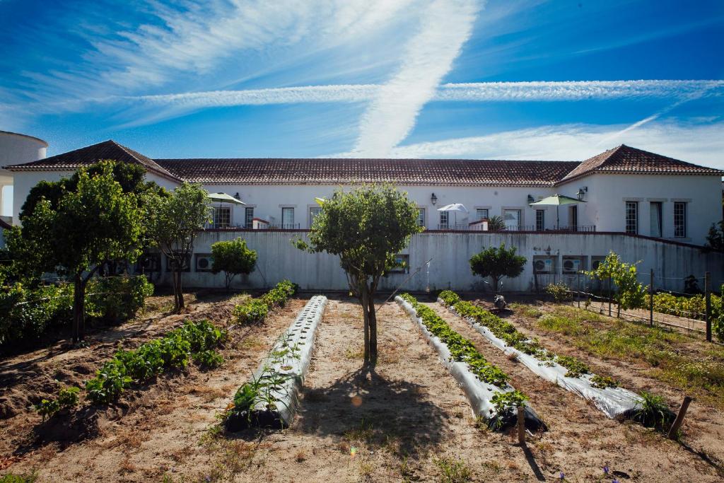 Um jardim no exterior de Quinta da Gafaria