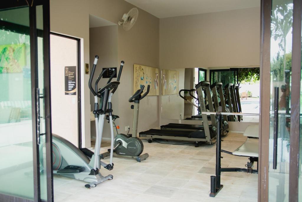 Fitness centrum a/nebo fitness zařízení v ubytování Class Hotel Alfenas