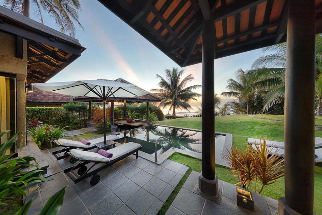 villa Bãi Dài Cam Ranh gần biển không