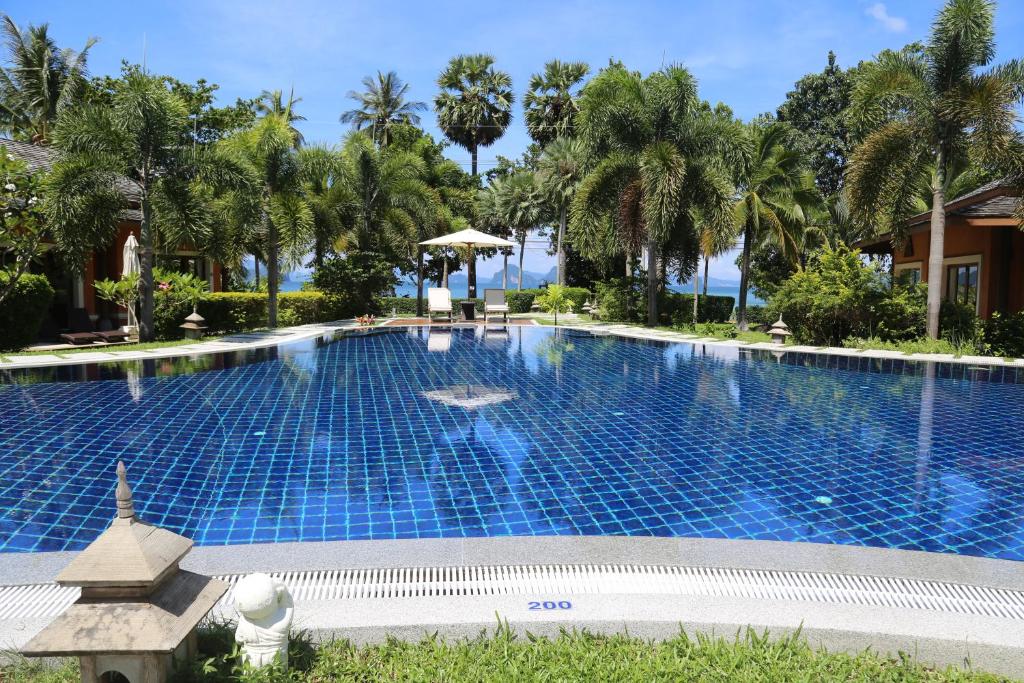 Bazén v ubytování Laguna Villas Boutique Hotel nebo v jeho okolí