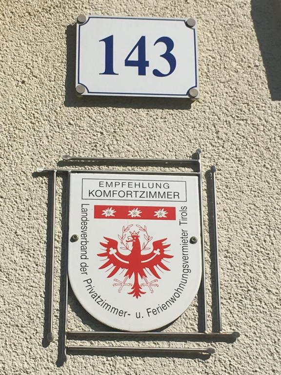 Certifikát, hodnocení, plakát nebo jiný dokument vystavený v ubytování Gästehaus Lackner