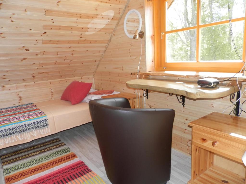 Posezení v ubytování Ala-Laugu Holiday Home