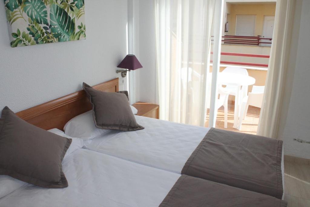 Apartamentos Turisticos Caños de Meca, Los Caños de Meca ...
