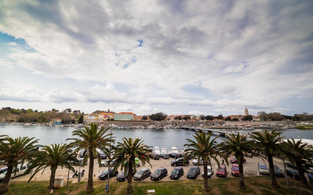 Apartment Big Look - 6