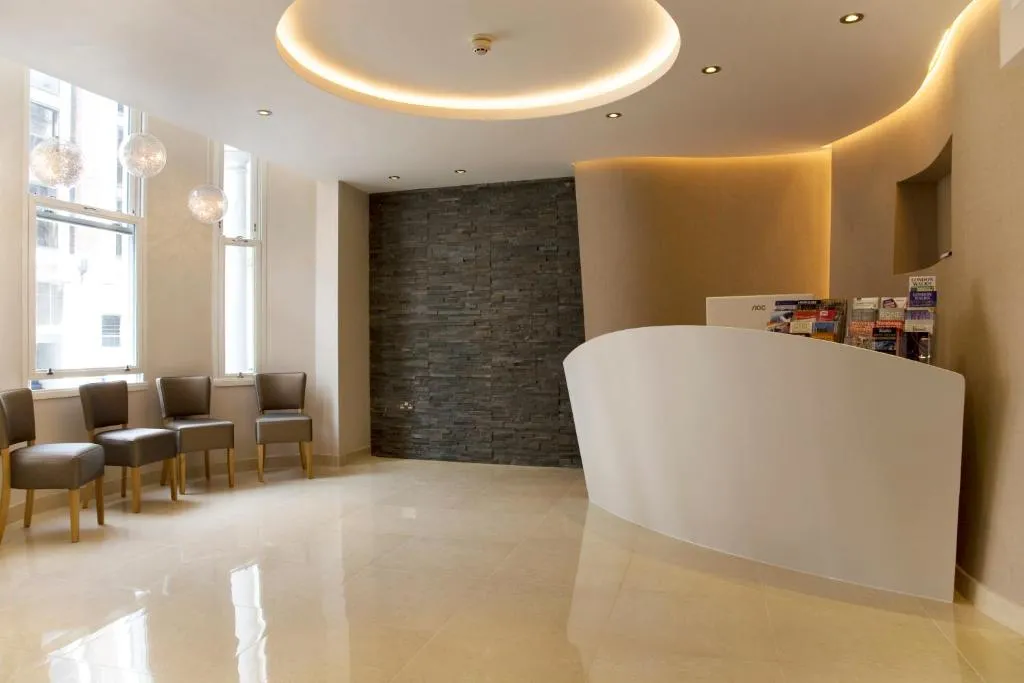 The Jade, Londra, Marea Britanie