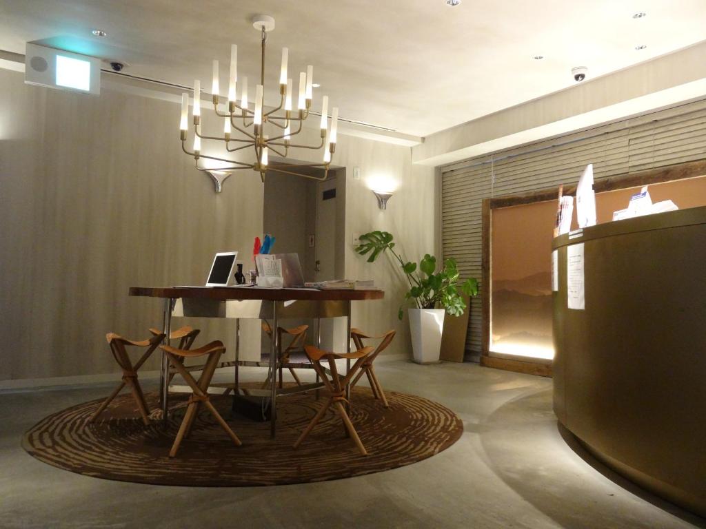 Fotografie z fotogalerie ubytování The Wall Hotel v Osace