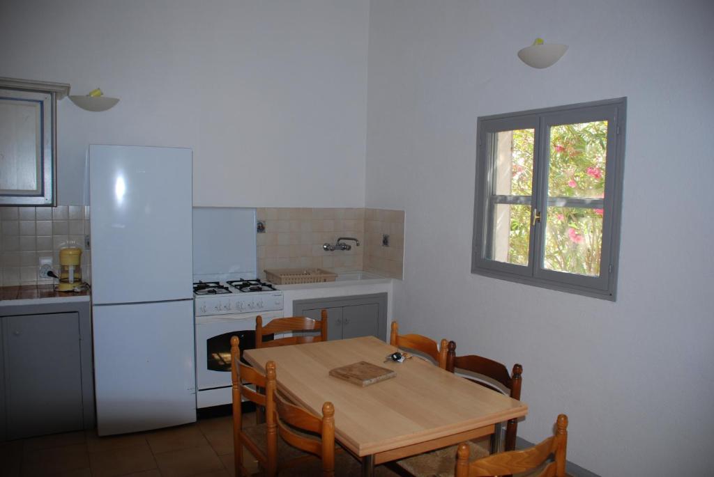 Una cocina o zona de cocina en Residence Ribellinu