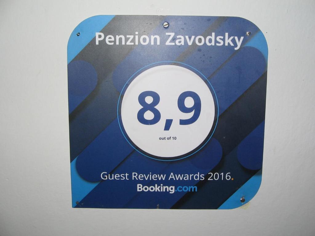 Certificato, attestato, insegna o altro documento esposto da Penzion Zavodsky