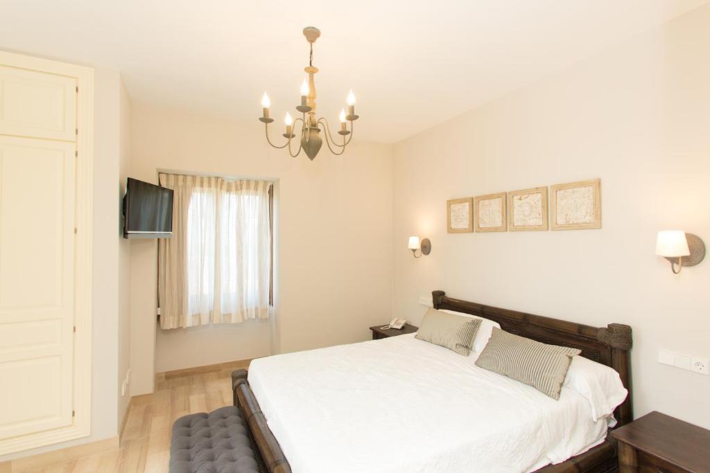 Villa Las Lomas de Marbella - Family Room