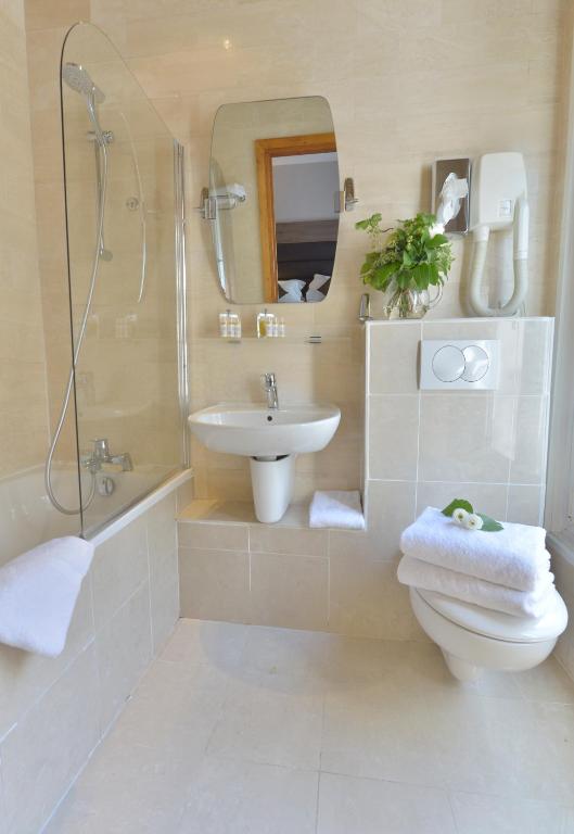 Hôtel Renoir Montparnasse - Resim 12