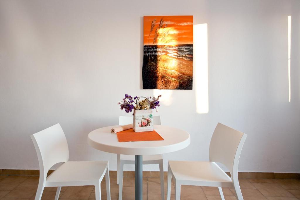 Fotografie z fotogalerie ubytování Manos Small World v destinaci Firostefani