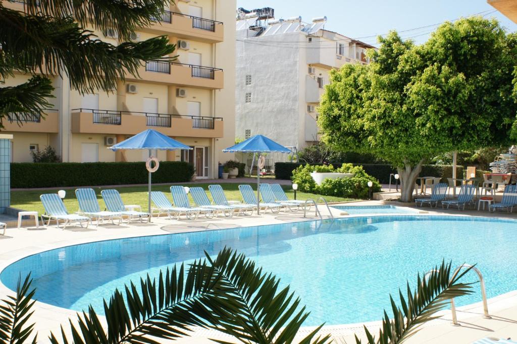 Bazén v ubytování Castro Hotel nebo v jeho okolí