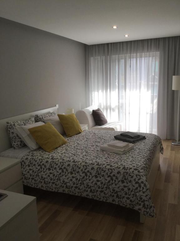 Oporto Bernardes Studios - Heroísmo - 7