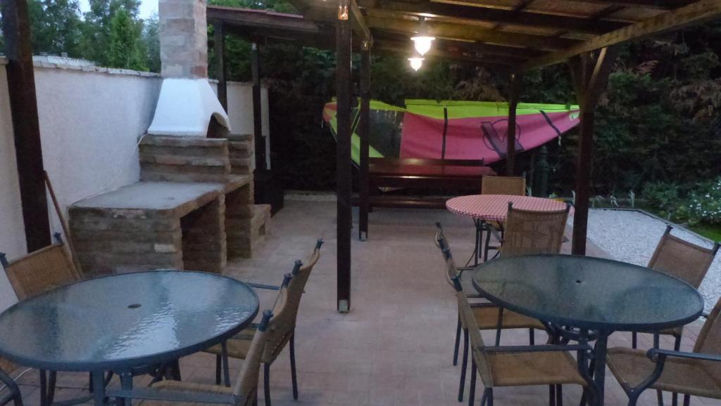Patio nebo venkovní prostory v ubytování Toscanaapartmanbalatonhu family frend