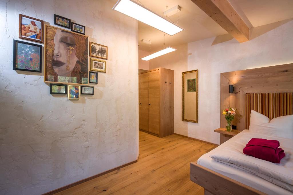 Postel nebo postele na pokoji v ubytování Hotel Keindl