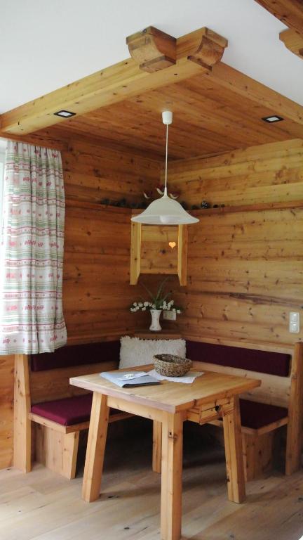 Fotografie z fotogalerie ubytování Pension und Apartment Edelweiß v destinaci Heiligenblut