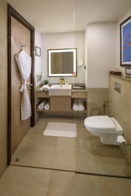Sandal Suites by Lemon Tree Hotels, Noida – Updated 2024 Prices