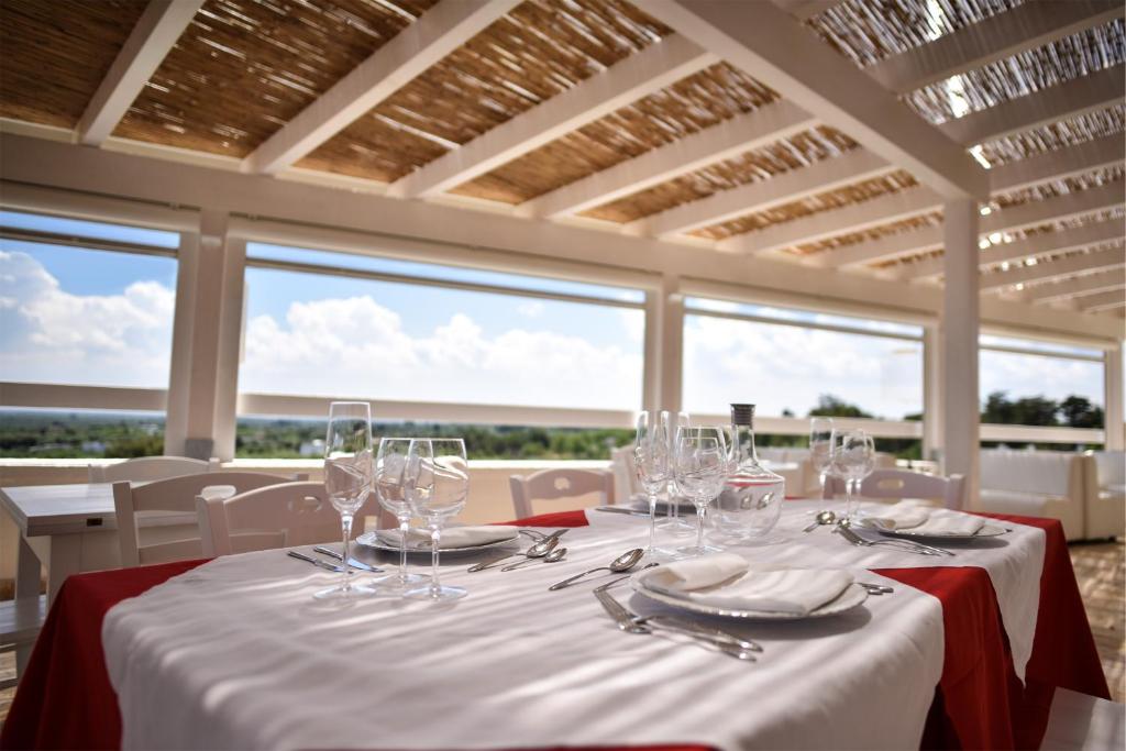 Restaurace v ubytování La Terrazza Sulla Rupe Relais