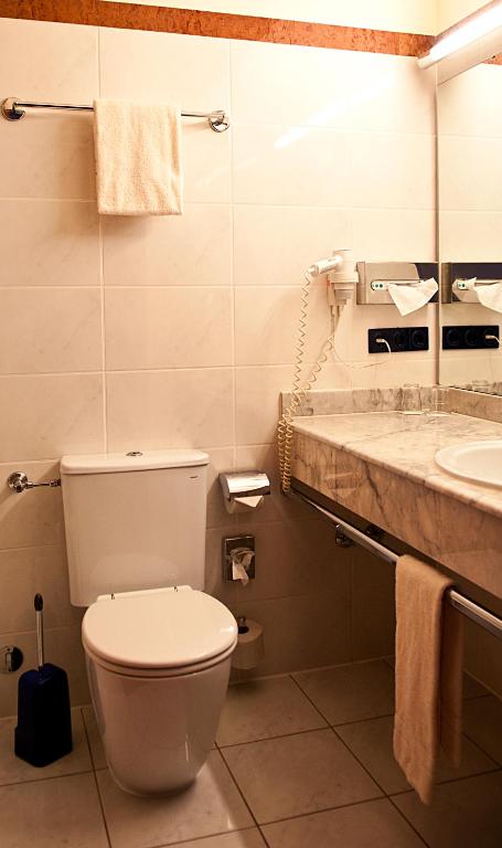 Koupelna v ubytování Hotel Falkenstein
