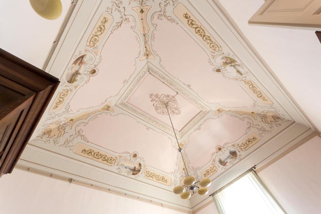 Palazzo Vallebona - 16