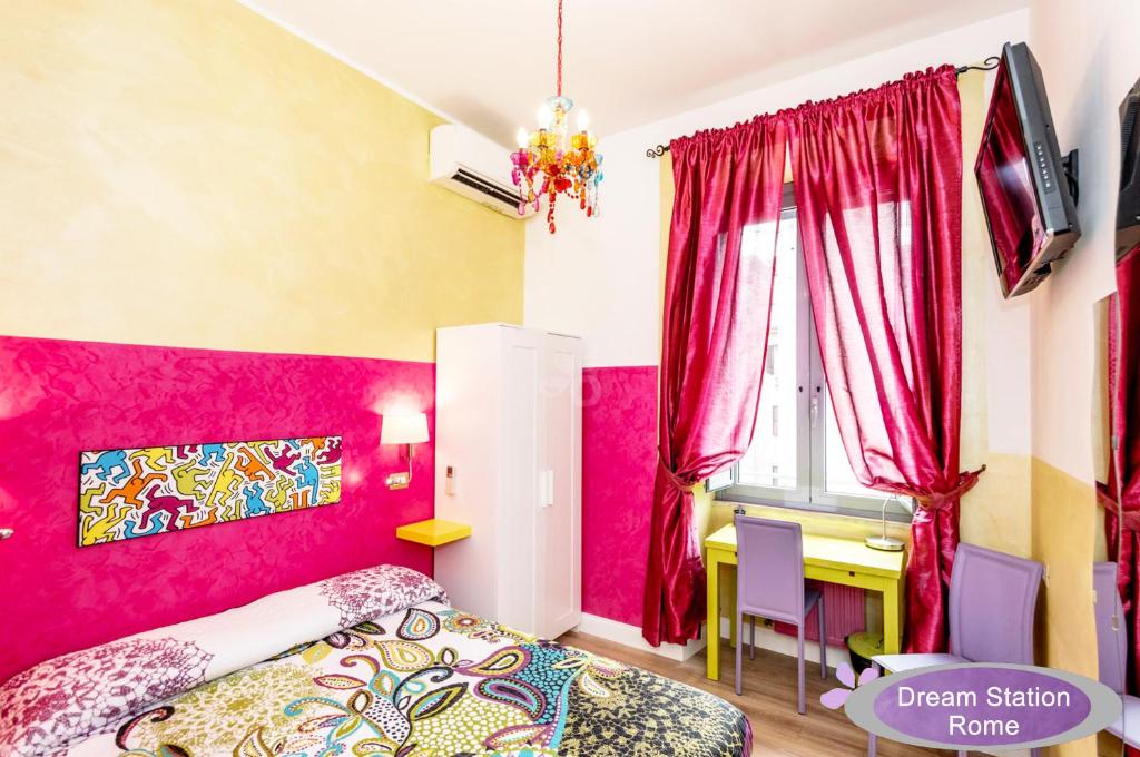 Dream Station - Economy Double Room