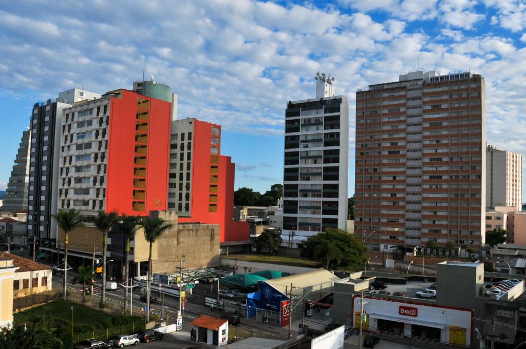  Inter Plaza Hotel