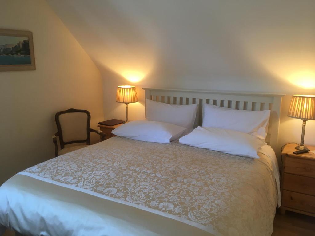Postel nebo postele na pokoji v ubytování Forest Park House B&B