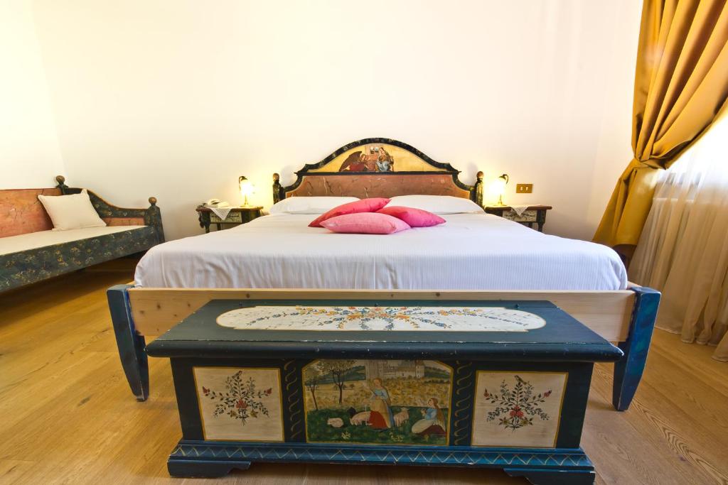 Postel nebo postele na pokoji v ubytování Hotel Edelhof